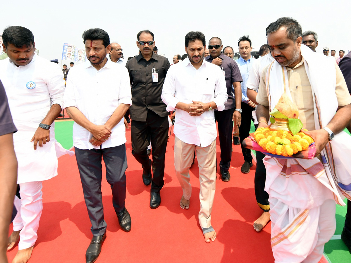 CM YS Jagan Srikakulam Tour To Initiating Development Works, Photos Gallery Inside - Sakshi17