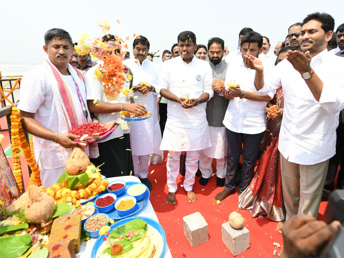 CM YS Jagan Srikakulam Tour To Initiating Development Works, Photos Gallery Inside - Sakshi19