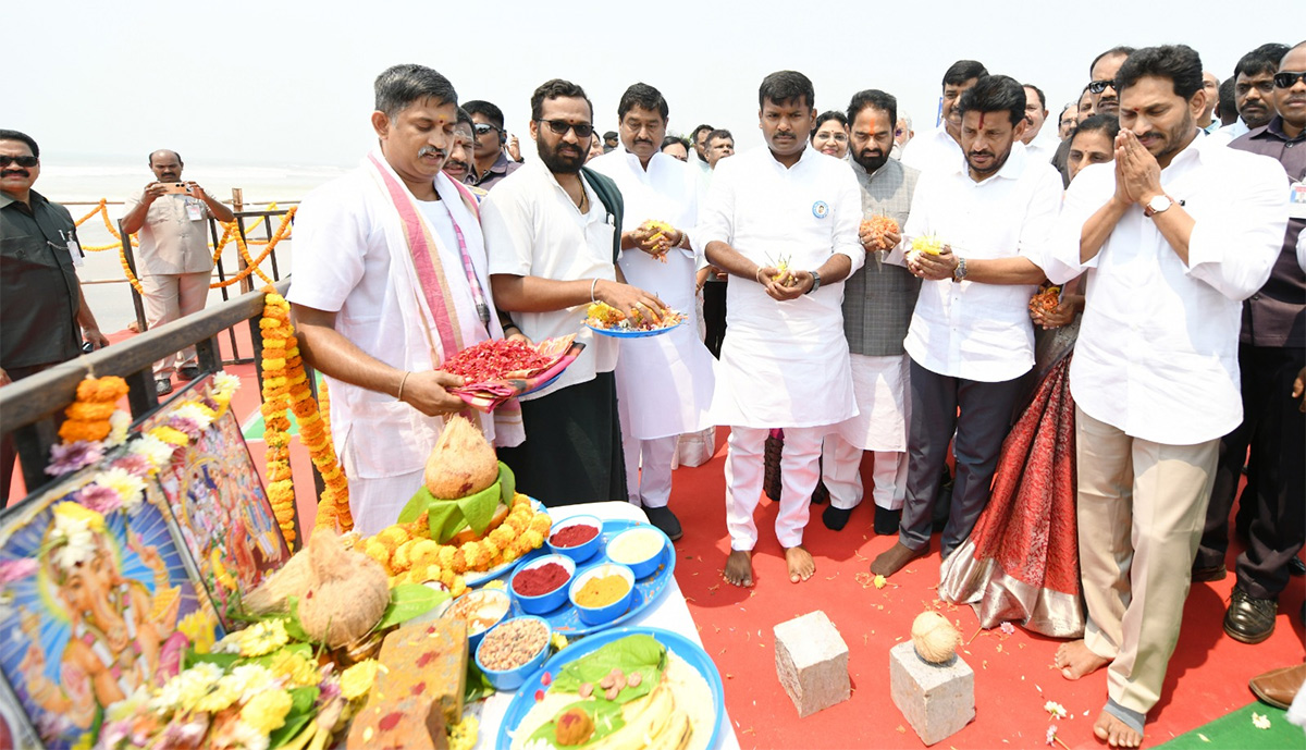 CM YS Jagan Srikakulam Tour To Initiating Development Works, Photos Gallery Inside - Sakshi20