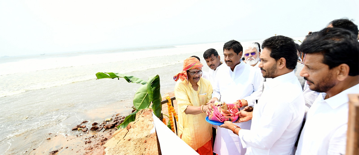 CM YS Jagan Srikakulam Tour To Initiating Development Works, Photos Gallery Inside - Sakshi6