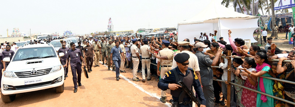 CM YS Jagan Srikakulam Tour To Initiating Development Works, Photos Gallery Inside - Sakshi9