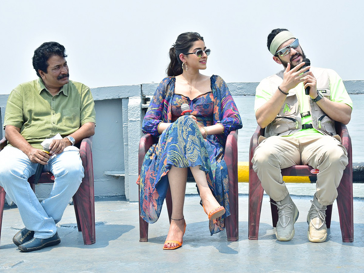 Agent Movie Team Visited Kakinada Port Photos - Sakshi18