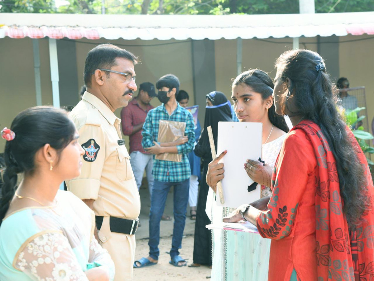 10th Public Exam in AndhraPradesh Photos - Sakshi15