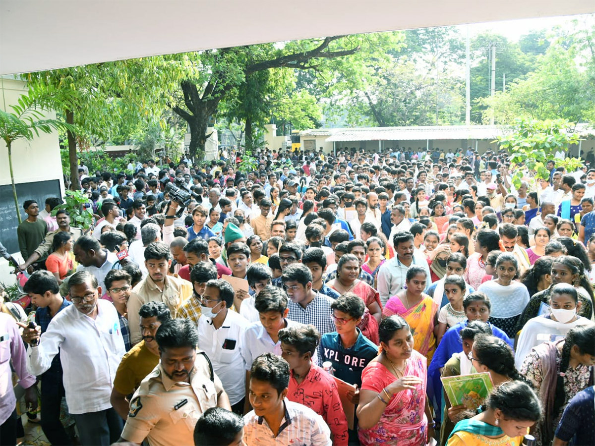 10th Public Exam in AndhraPradesh Photos - Sakshi23