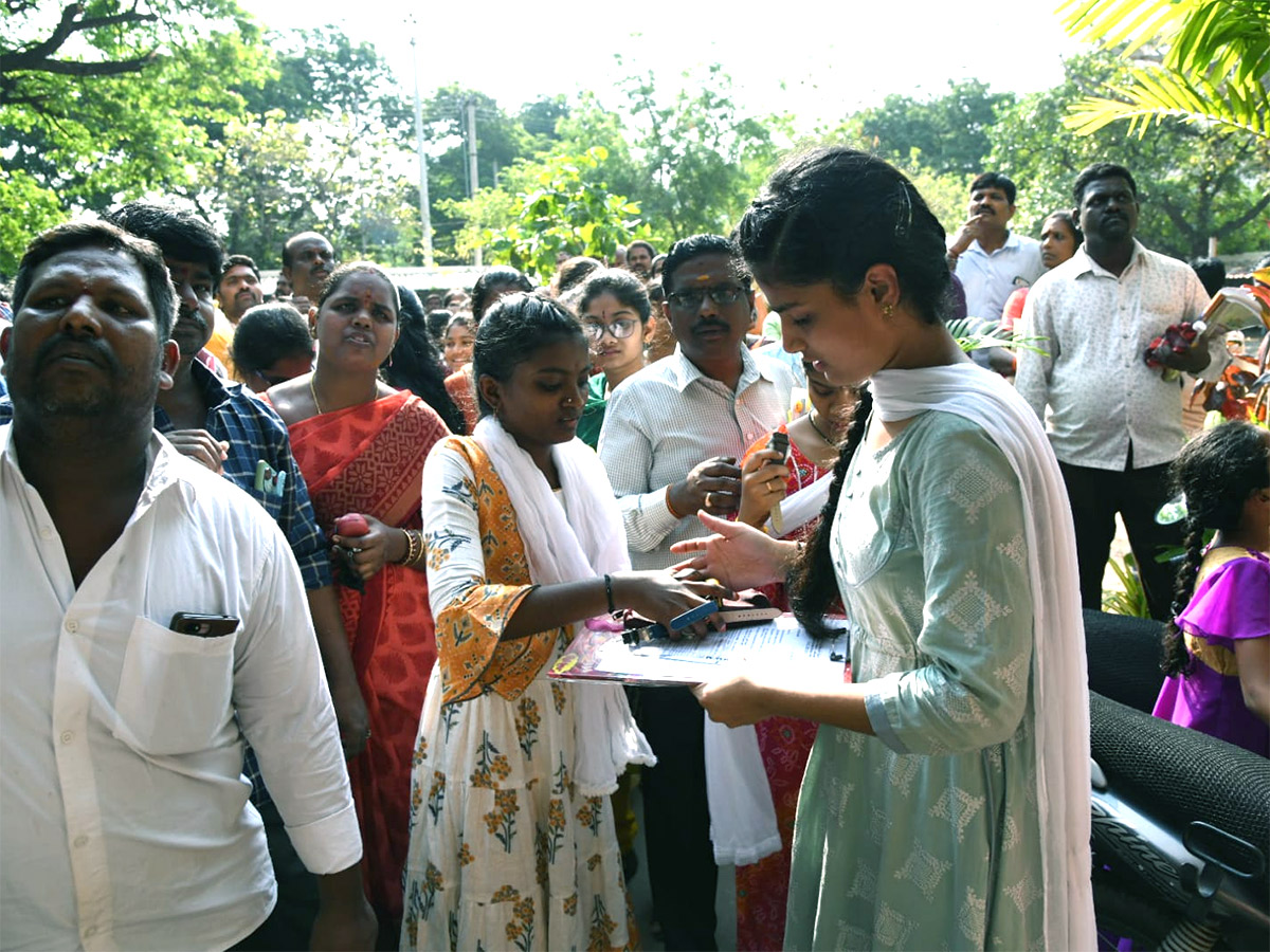 10th Public Exam in AndhraPradesh Photos - Sakshi25