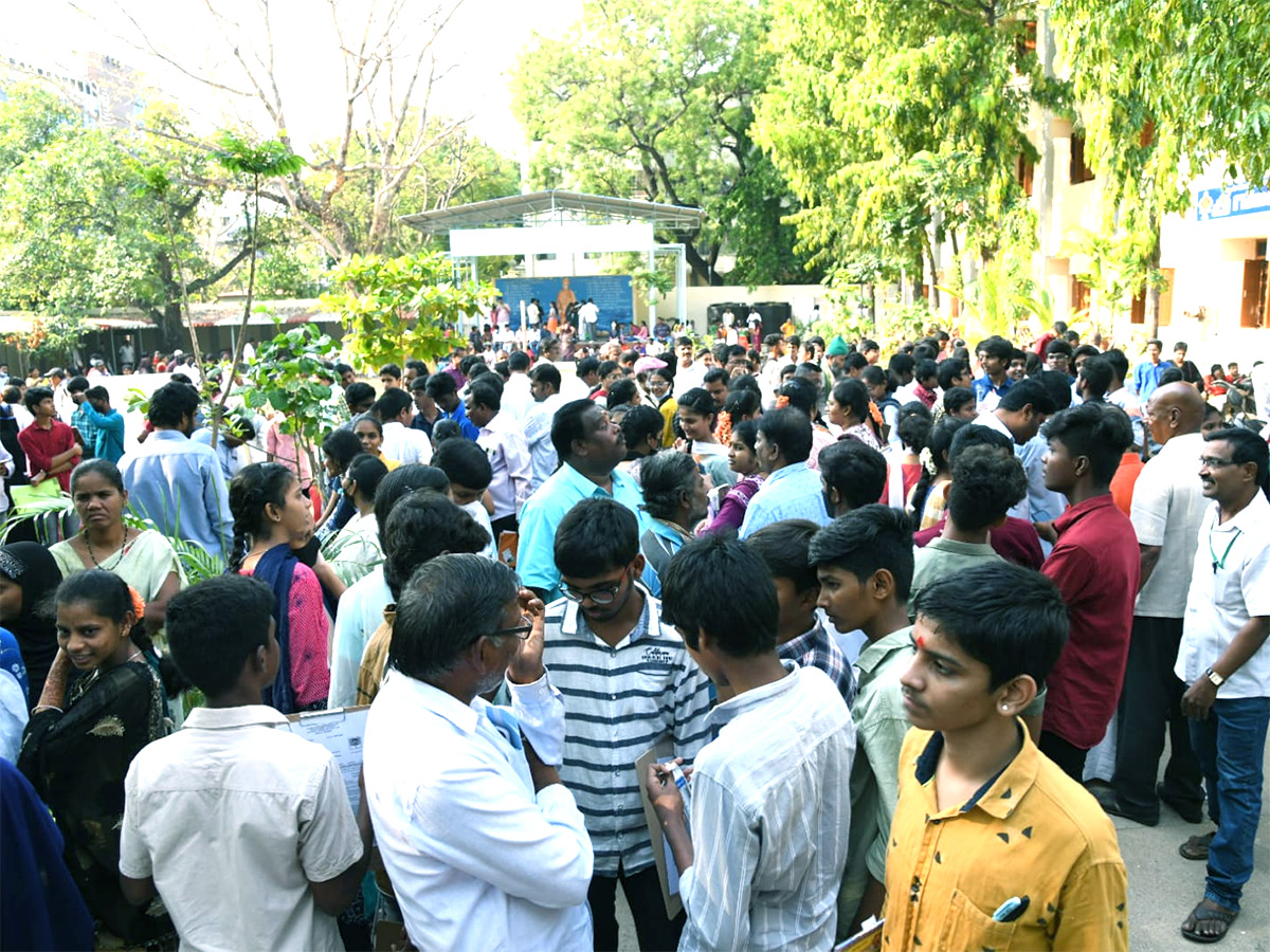 10th Public Exam in AndhraPradesh Photos - Sakshi5