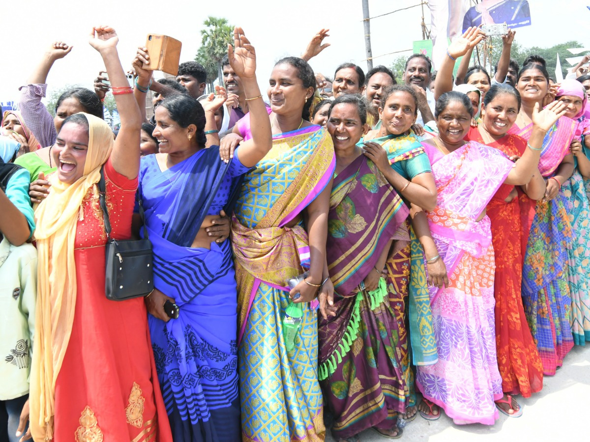 CM Jagan Palnadu District Tour Photos - Sakshi13