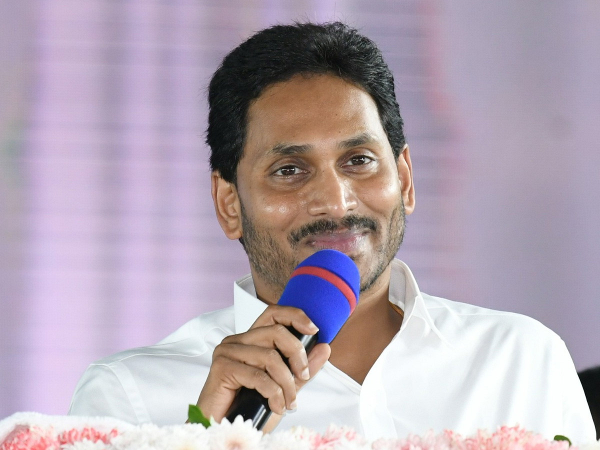 CM Jagan Palnadu District Tour Photos - Sakshi19