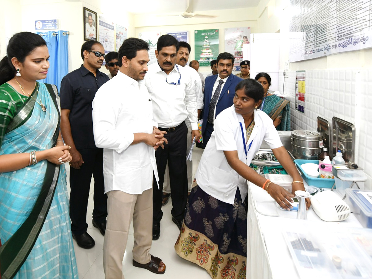 CM YS Jagan Launches Family Doctor Programme Photos - Sakshi30