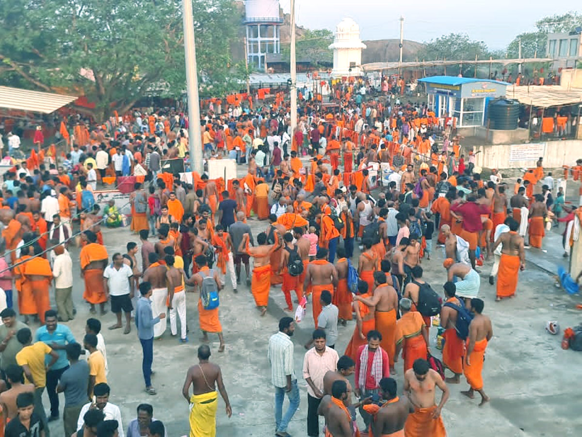 Kondagattu Anjaneya Swamy Temple Photos - Sakshi12