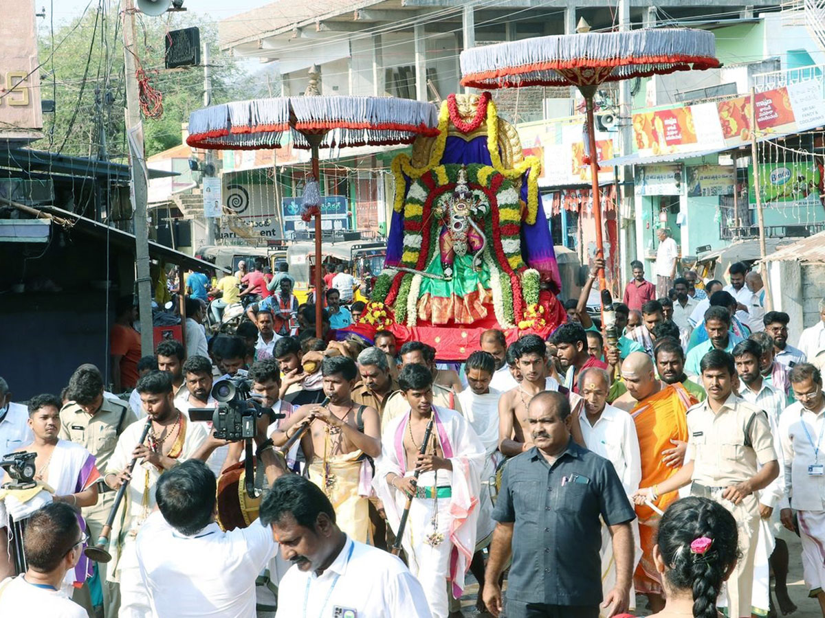 Vontimitta Kodandarama Kalyanam Photos - Sakshi12