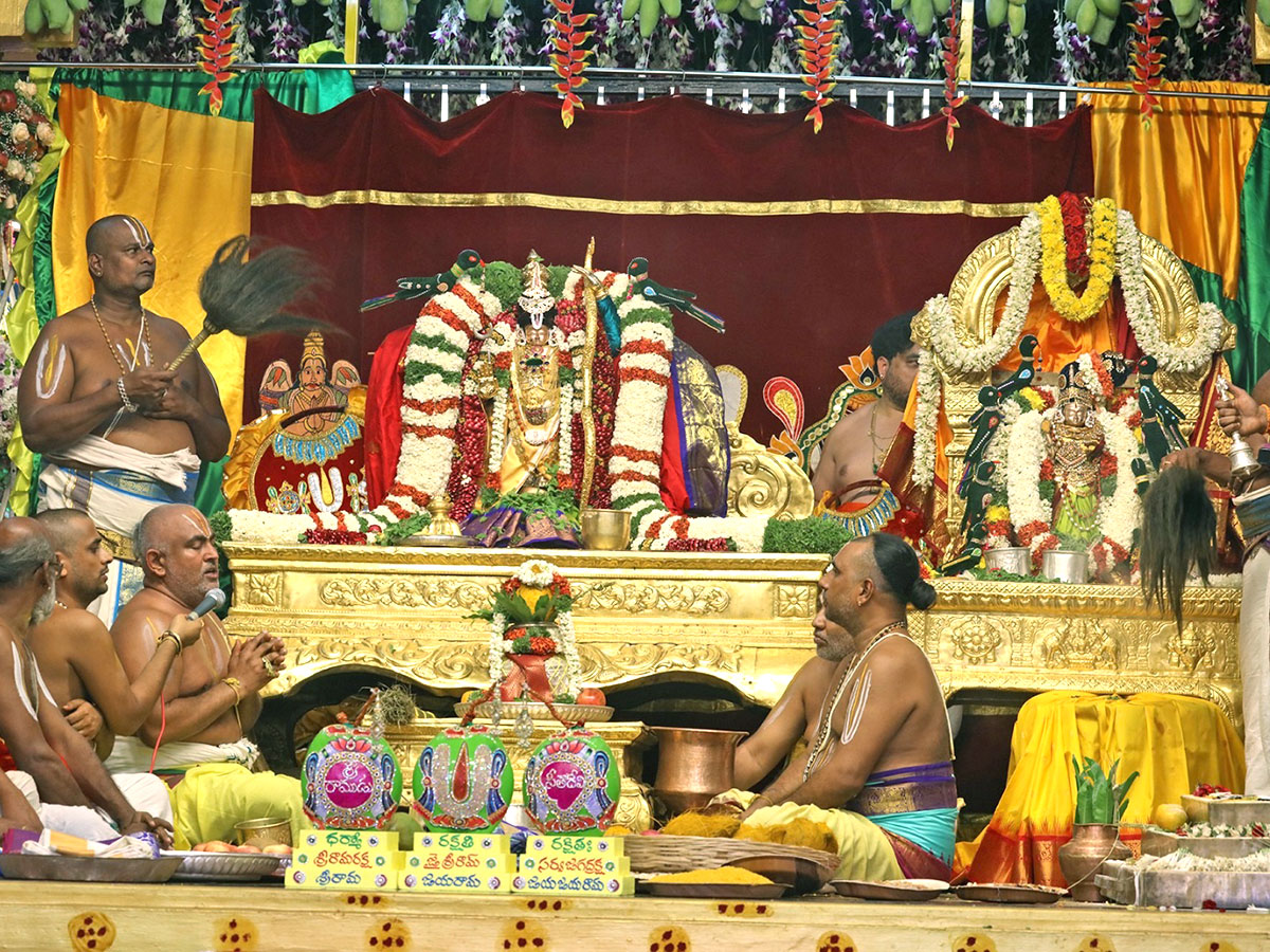 Vontimitta Kodandarama Kalyanam Photos - Sakshi16