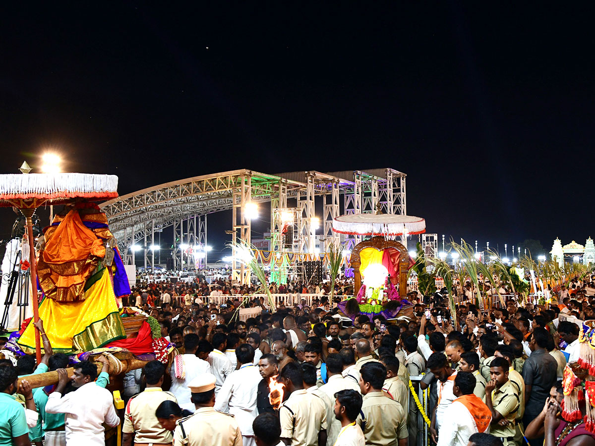 Vontimitta Kodandarama Kalyanam Photos - Sakshi3