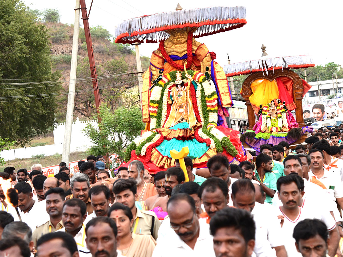 Vontimitta Kodandarama Kalyanam Photos - Sakshi31