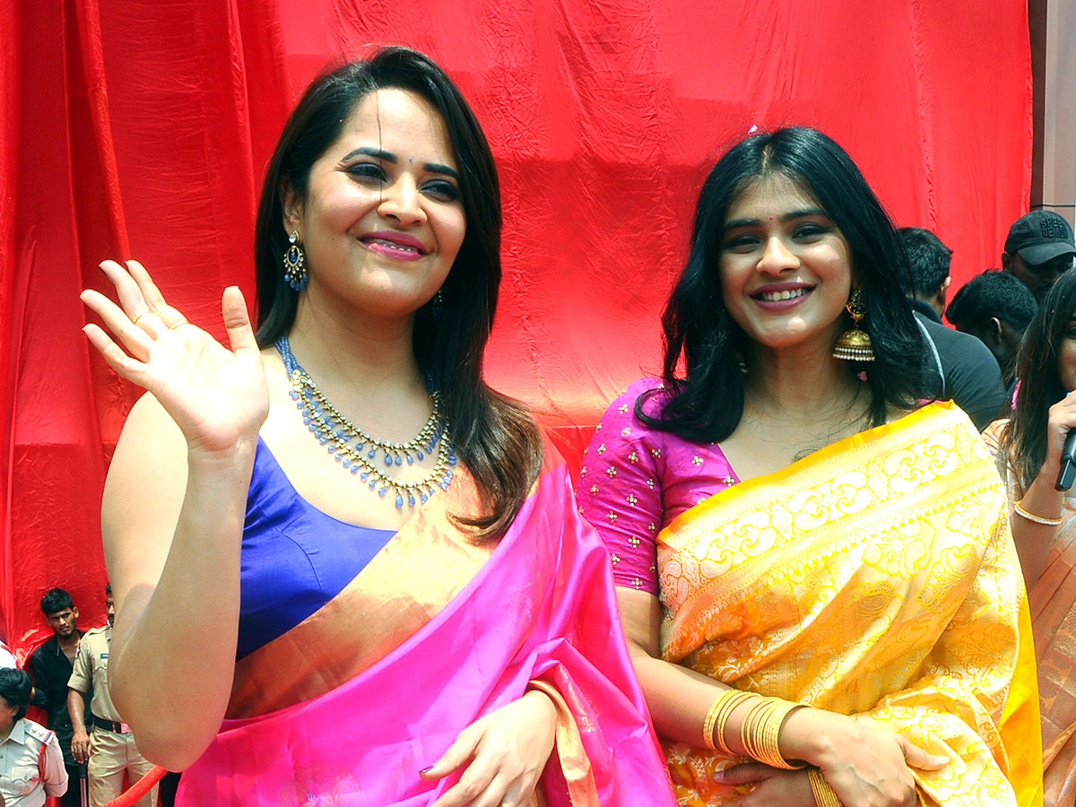 Anusuya and Heba Patel at Kurnool - Sakshi1