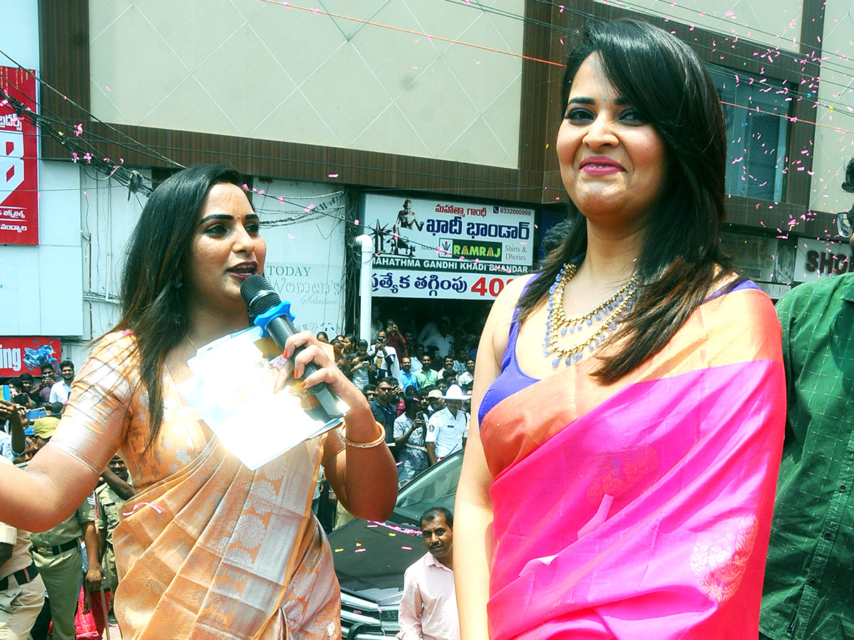 Anusuya and Heba Patel at Kurnool - Sakshi19