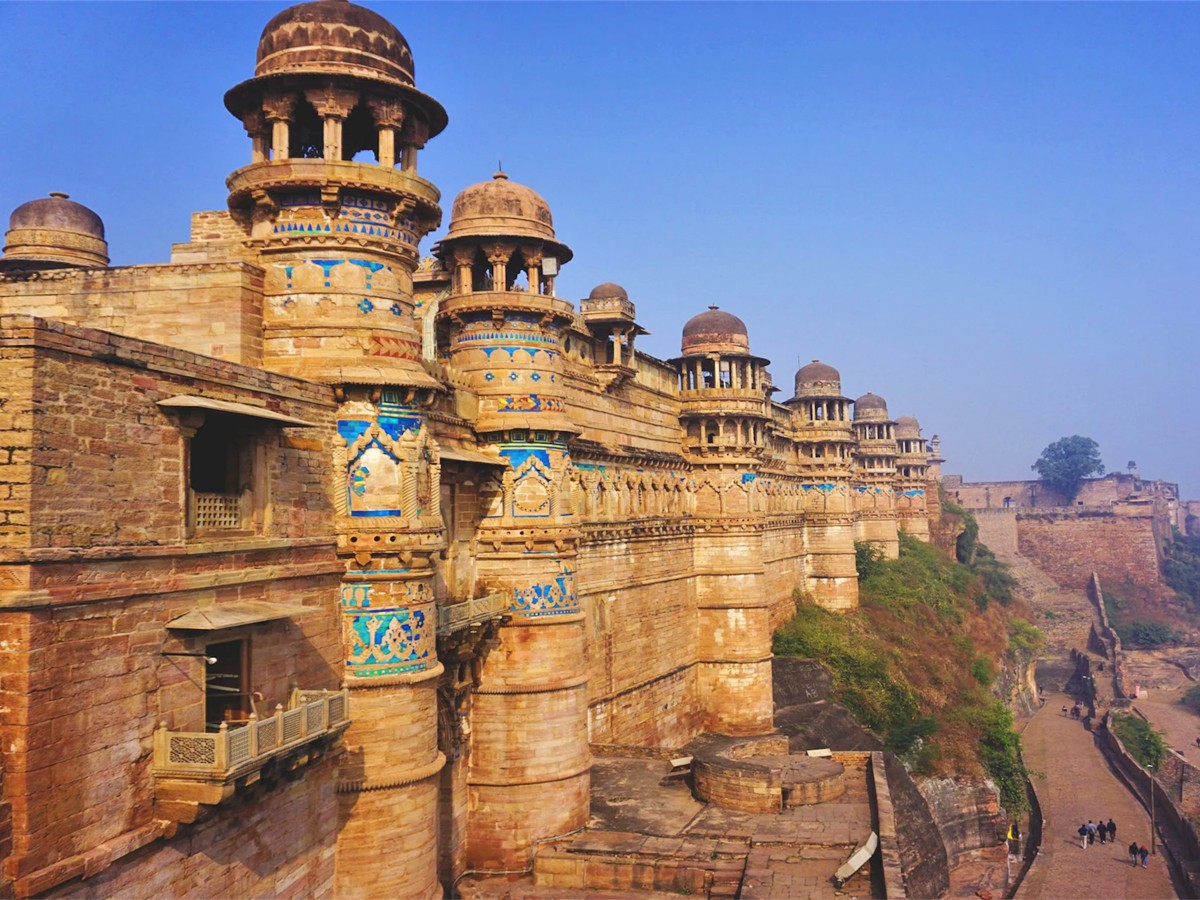 Top 10 Most Popular Historical Forts In India - Sakshi8