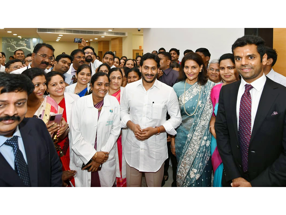 CM Jagan Visakhapatnam Tour Photos - Sakshi4