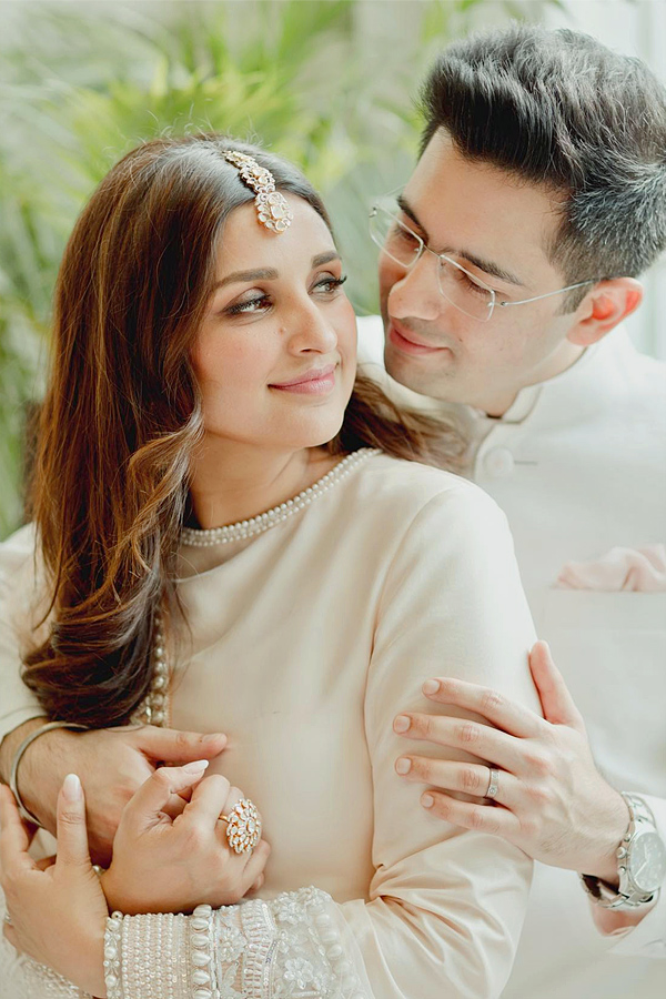 Parineeti Chopra Raghav Chadha Engagement Photo - Sakshi6