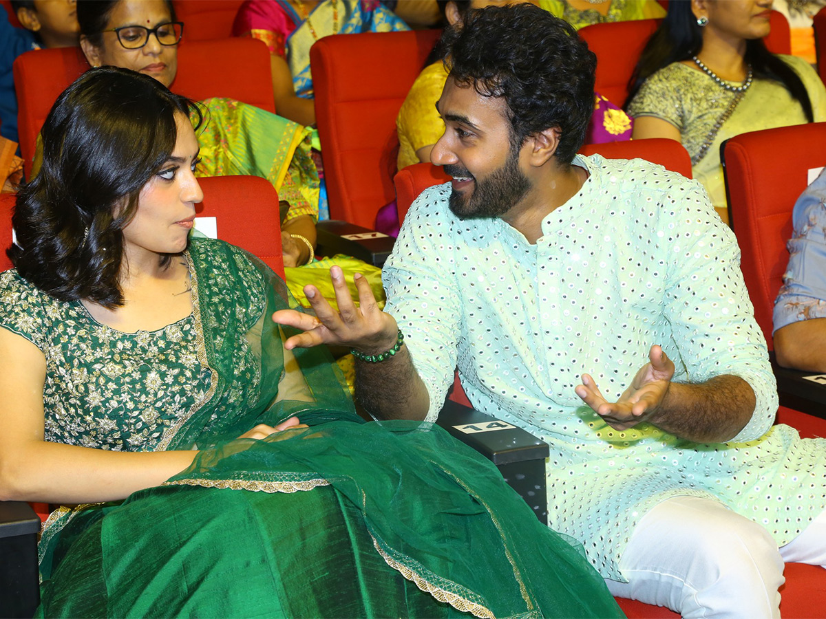 Anni Manchi Sakunamule Pre Release Event Photos - Sakshi12