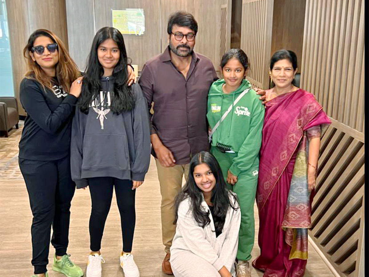 Chiranjeevi Share Photos in Social Media - Sakshi32