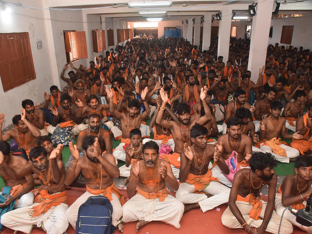 Kondagattu Anjaneya Swamy Temple - Sakshi2