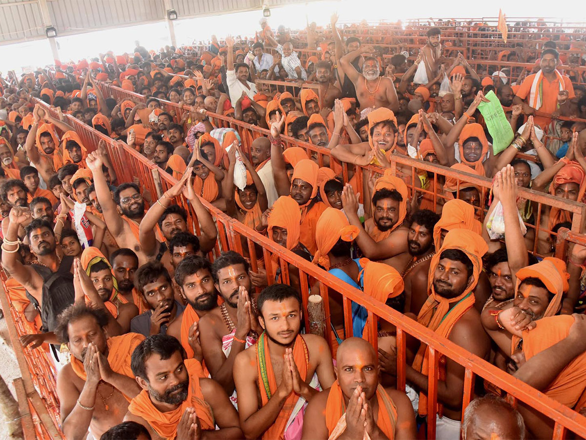 Kondagattu Anjaneya Swamy Temple - Sakshi21