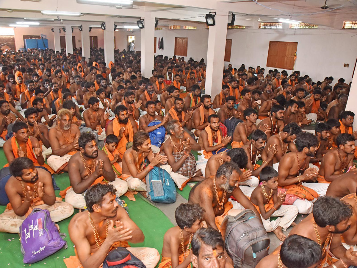 Kondagattu Anjaneya Swamy Temple - Sakshi22