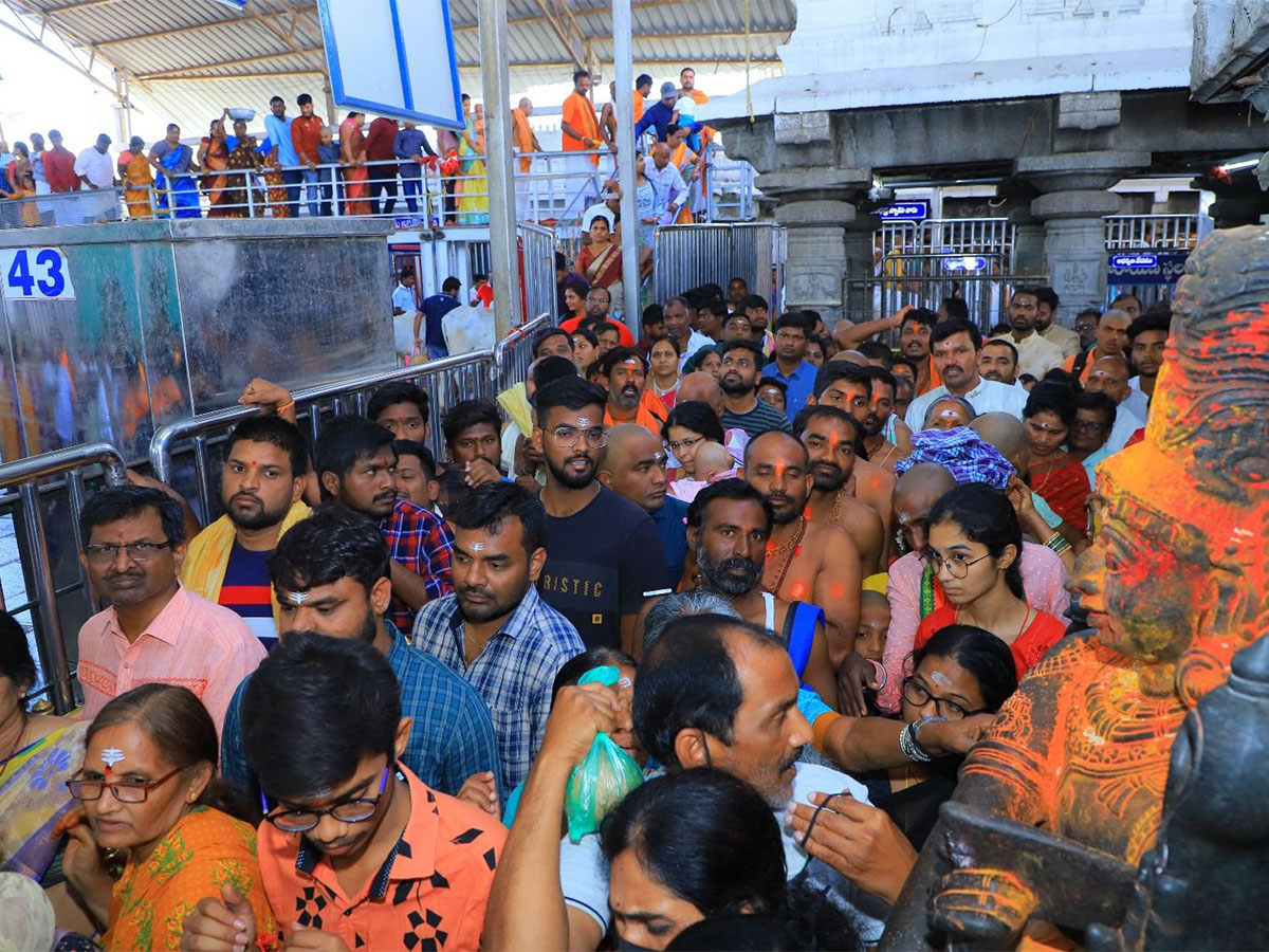 Kondagattu Anjaneya Swamy Temple - Sakshi34