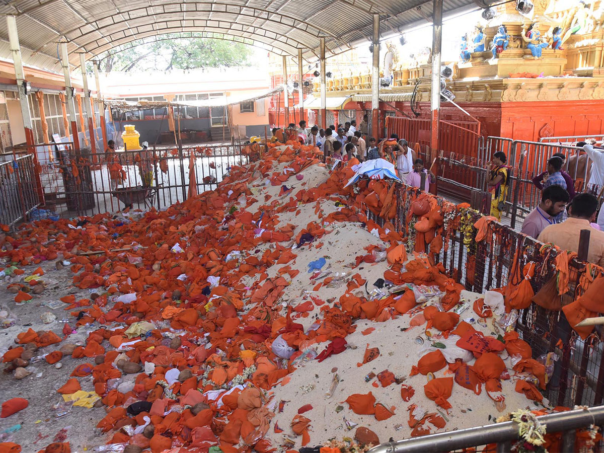 Kondagattu Anjaneya Swamy Temple - Sakshi41