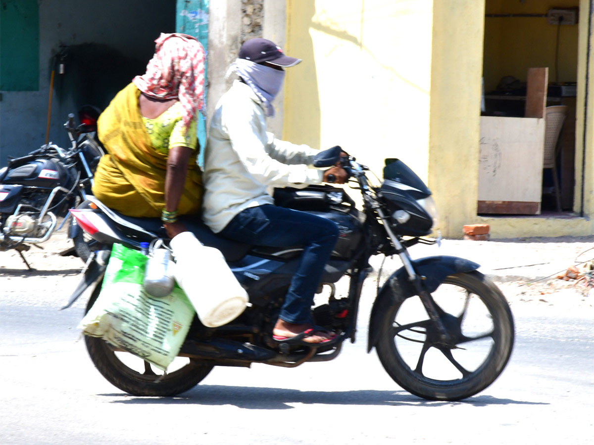 Extreme Temperature Heat Waves Andhra Pradesh And Telangana - Sakshi9