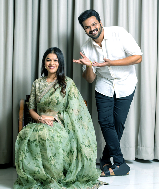 Celebrity Couples Family photos - Sakshi8