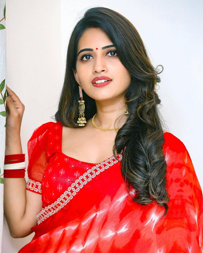 sravanthi chokarapu latest photoshoot - Sakshi23