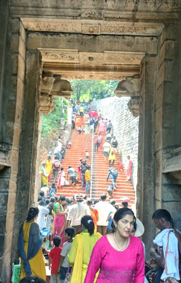 Devotees Rush At Tirumala Photos Gallery - Sakshi7