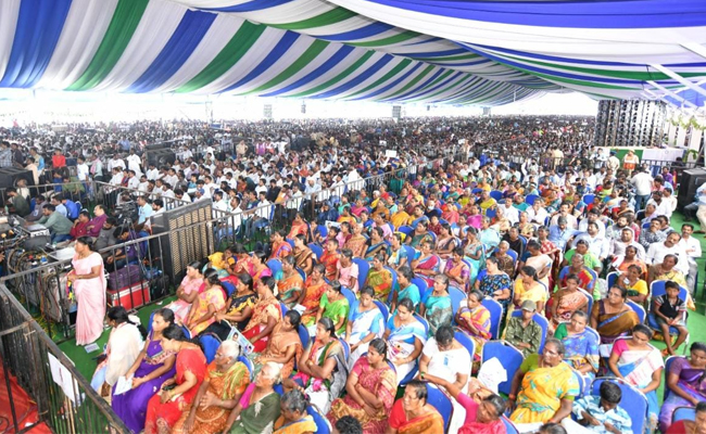 CM YS Jagan Machilipatnam Public Meeting Photos - Sakshi28