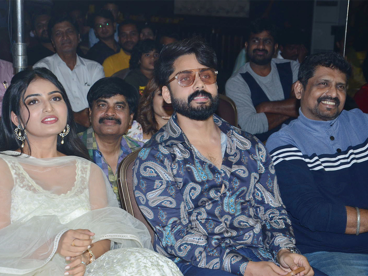 Malli Pelli Pre release event pics - Sakshi15