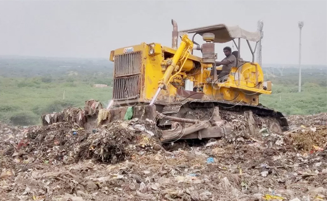 World Top 10 Biggest Dumping Yards - Sakshi11