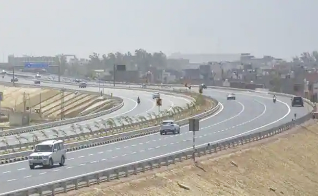 The Top 10 Upcoming Expressways In India  - Sakshi11