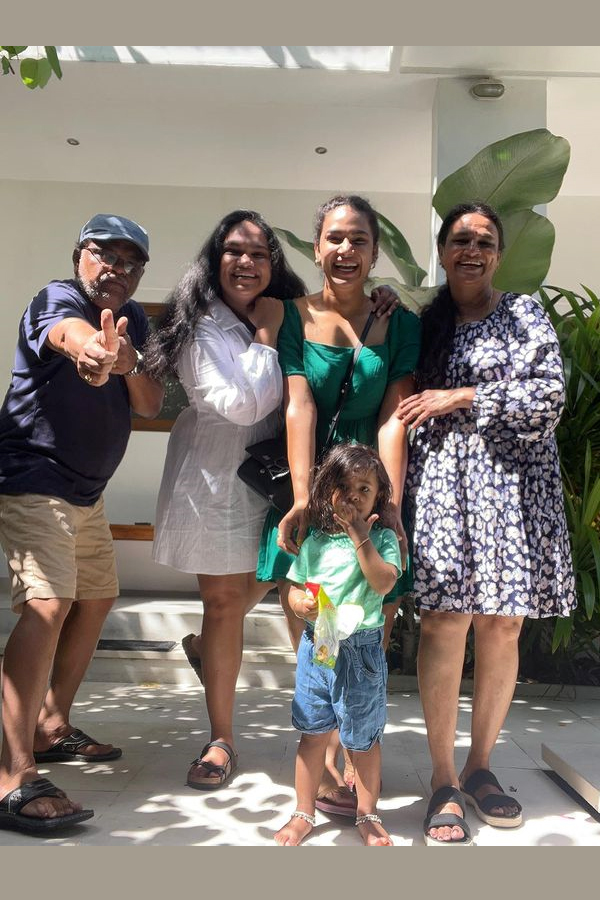 Hariteja vacation photos with family and daughter Photos - Sakshi6