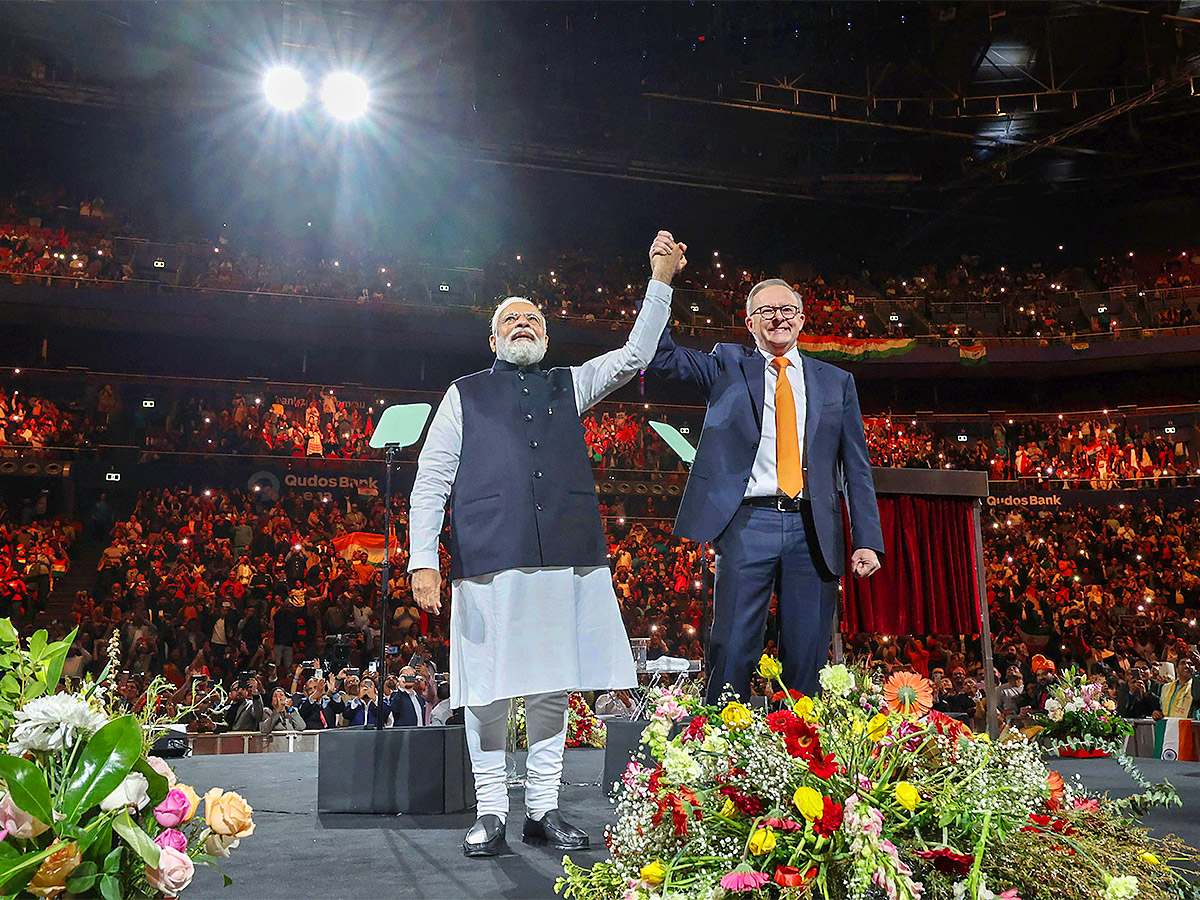 Prime Minister Narendra Modi addresses the Indian community programme in Sydney - Sakshi29