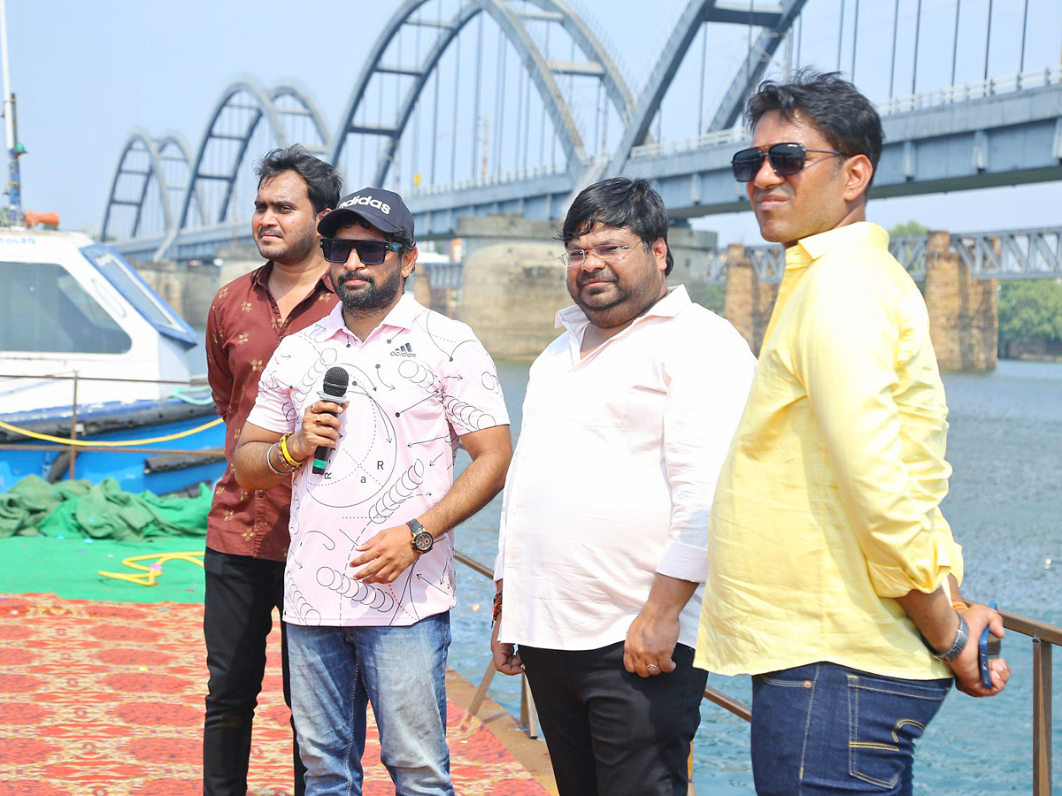 Tiger Nageswara Rao first look launch event at the iconic Havelock Bridge Photos - Sakshi6