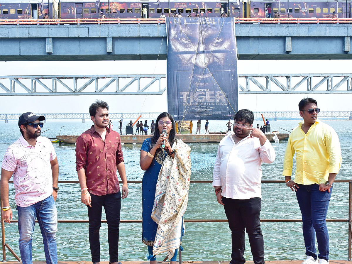 Tiger Nageswara Rao first look launch event at the iconic Havelock Bridge Photos - Sakshi9