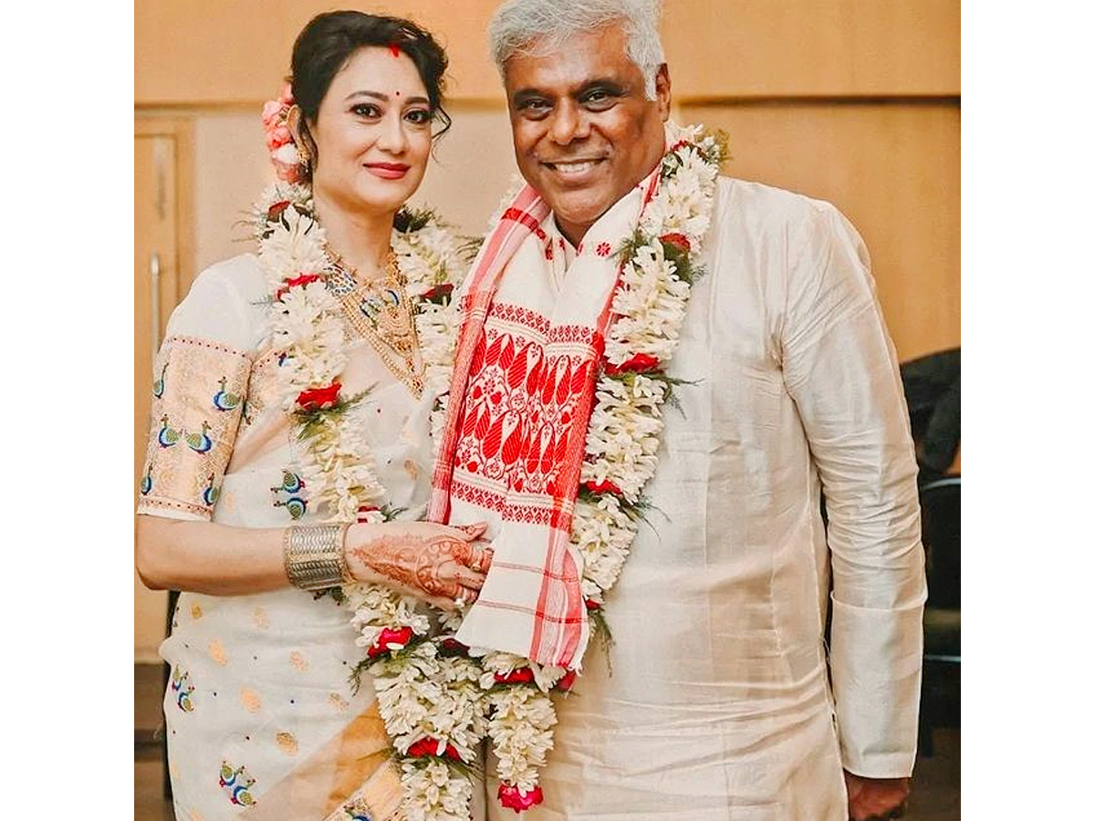 Actor Ashish Vidyarthi Ties The Knot With Rupali Barua Photos - Sakshi8