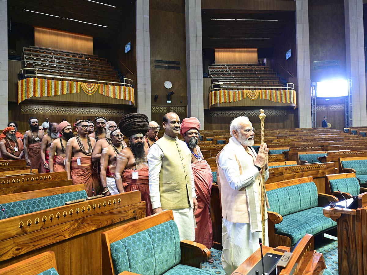 PM Modi inaugurates new Parliament building Photos - Sakshi15