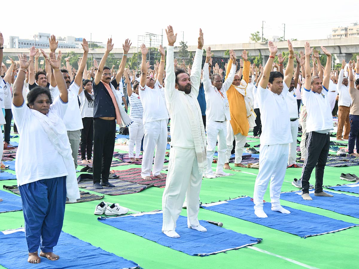 Yoga Mahotsav held at Parade Grounds Photos - Sakshi10