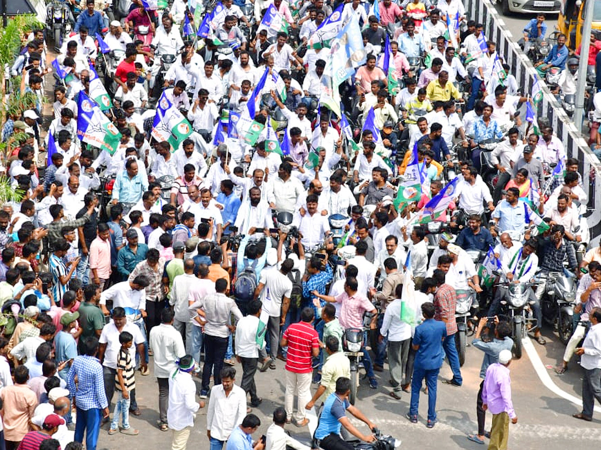 YSRCP 4 Years huge rally Photos - Sakshi8