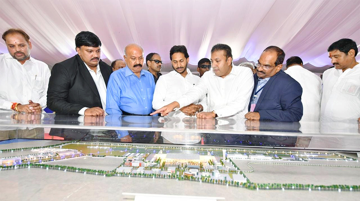 CM YS Jagan Lays Foundation Stone For Bhogapuram Airport Photos - Sakshi10