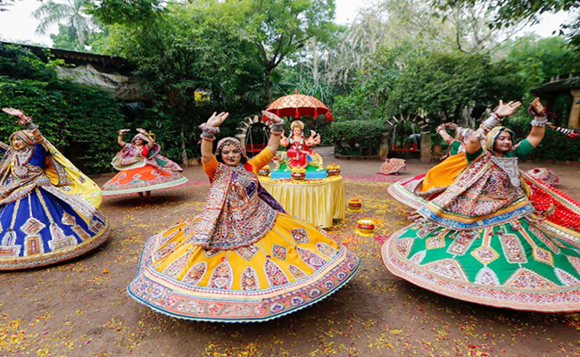 Top 10 Dance Forms Of India - Sakshi9