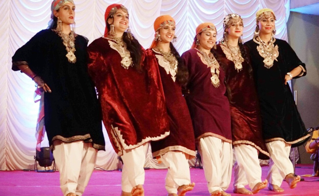 Top 10 Dance Forms Of India - Sakshi10