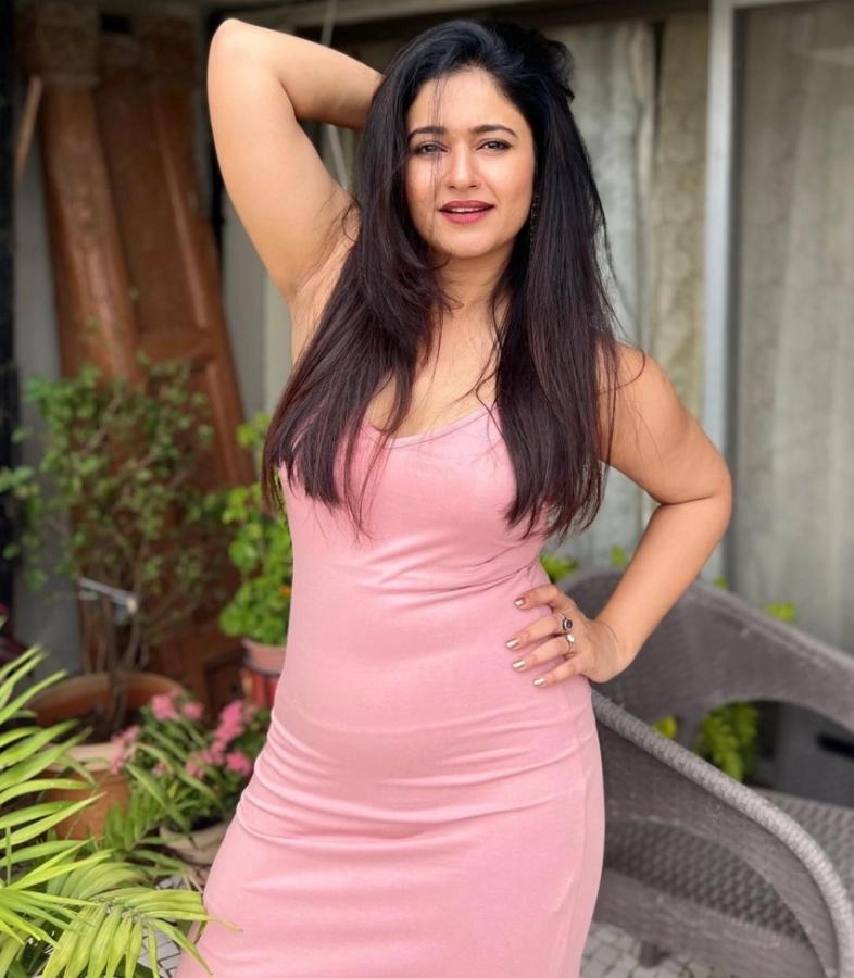 Poonam Bajwa Latest Photos - Sakshi15